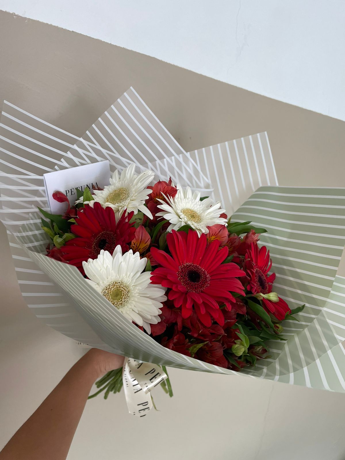 Ramo Floral de Gerberas y Astromelias en Xalapa