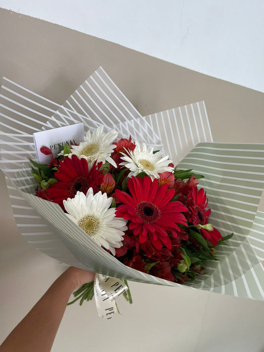 Ramo Floral de Gerberas y Astromelias en Xalapa